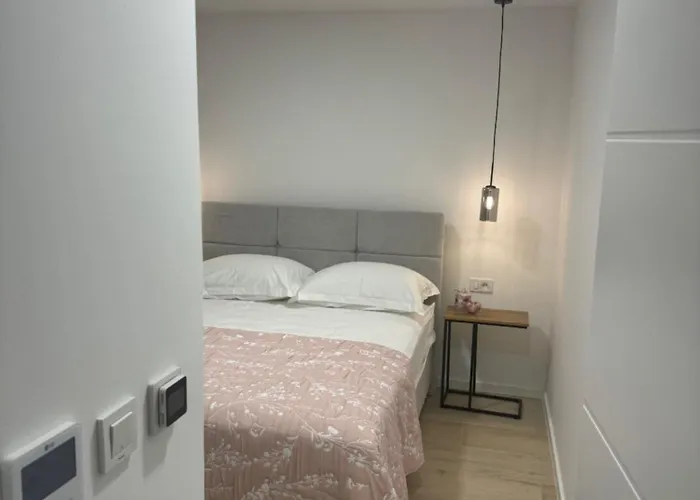 דירה Mia זאדאר